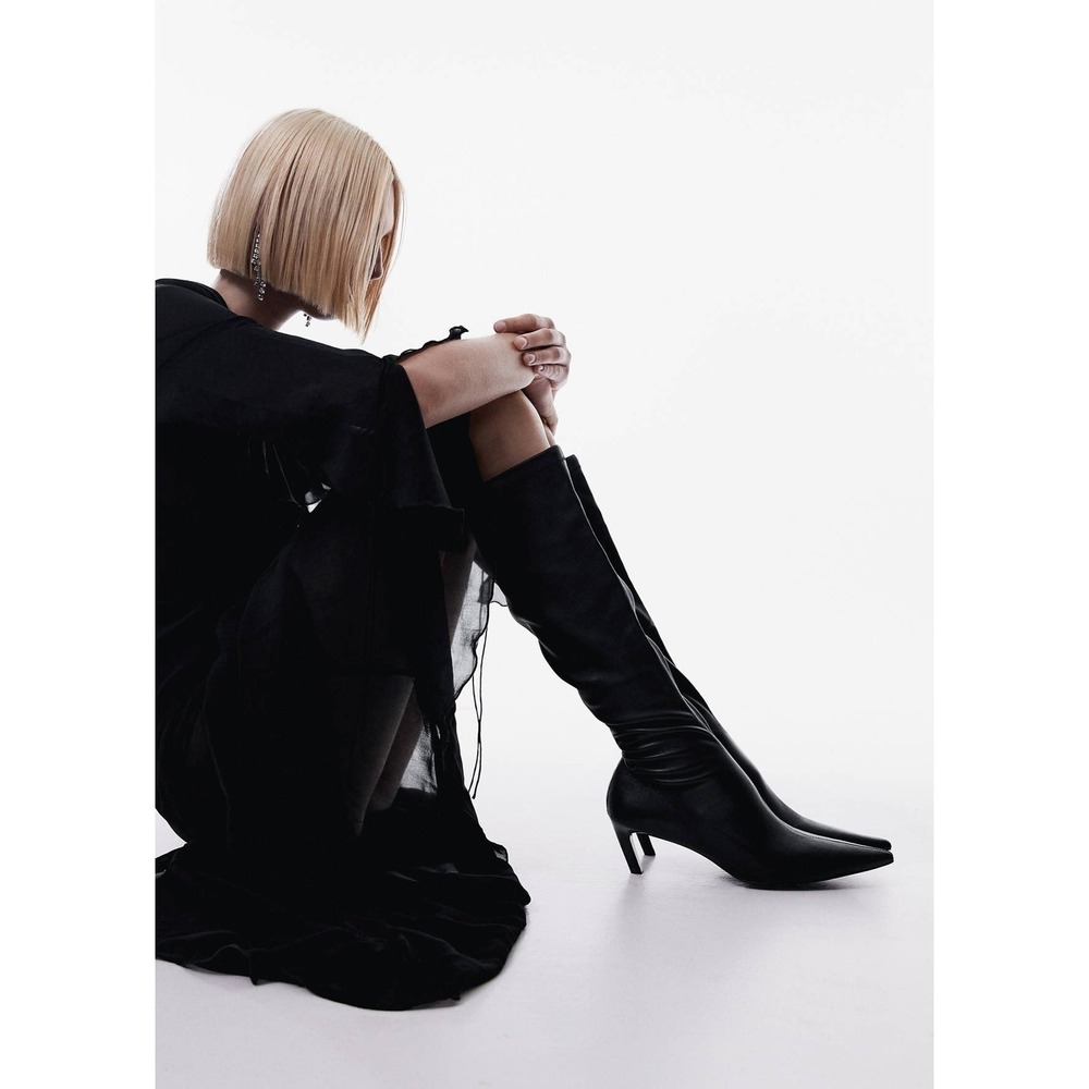 Mango MNG Black Leather Knee High Kitten Heel Boots Pointed Toe 38 NEW
